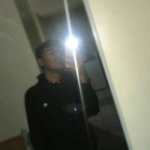 Meet your Posher, Gilbert